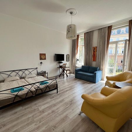 Apartment Alice Center Karlovy Vary Eksteriør bilde
