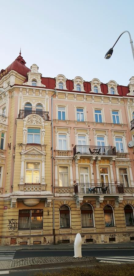 Apartment Alice Center Karlovy Vary Eksteriør bilde